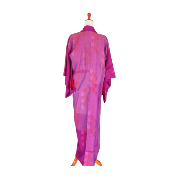 Vintage Fuchsia Japanese Kimono OS Fits Most - Picture 7 of 13